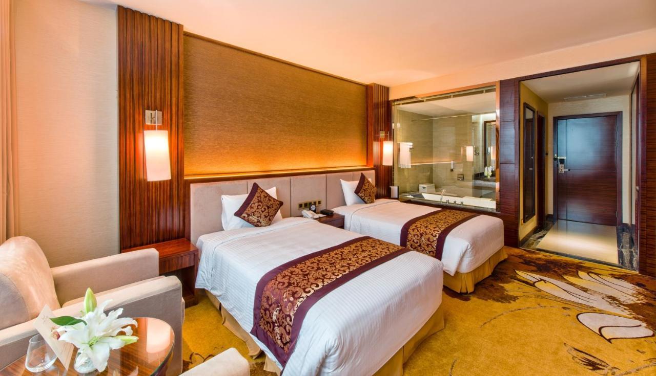 Muong Thanh Luxury Quang Ninh Hotel Халонг Экстерьер фото